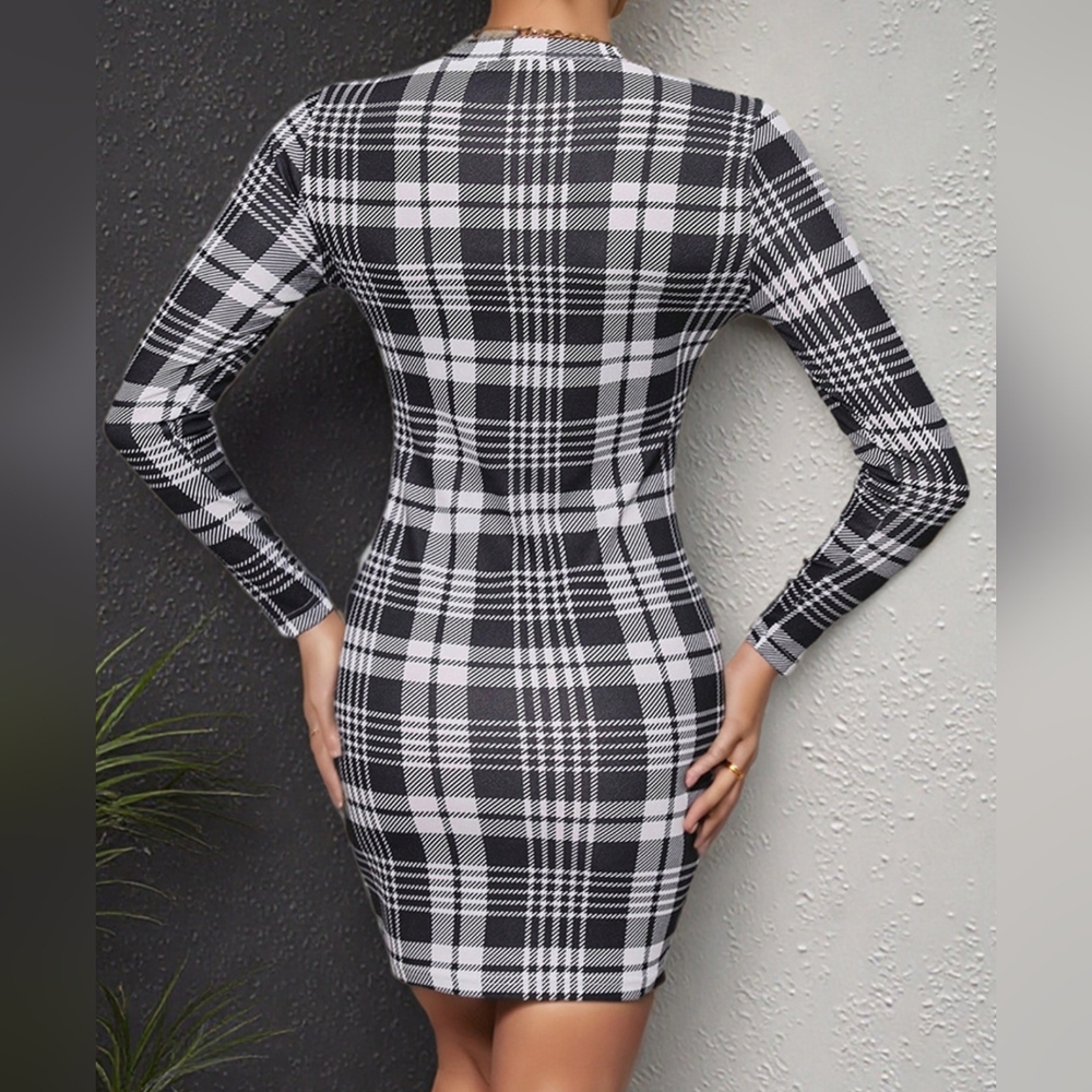 Mad for Plaid Bodycon Dress - Black - Picture 2 of 7